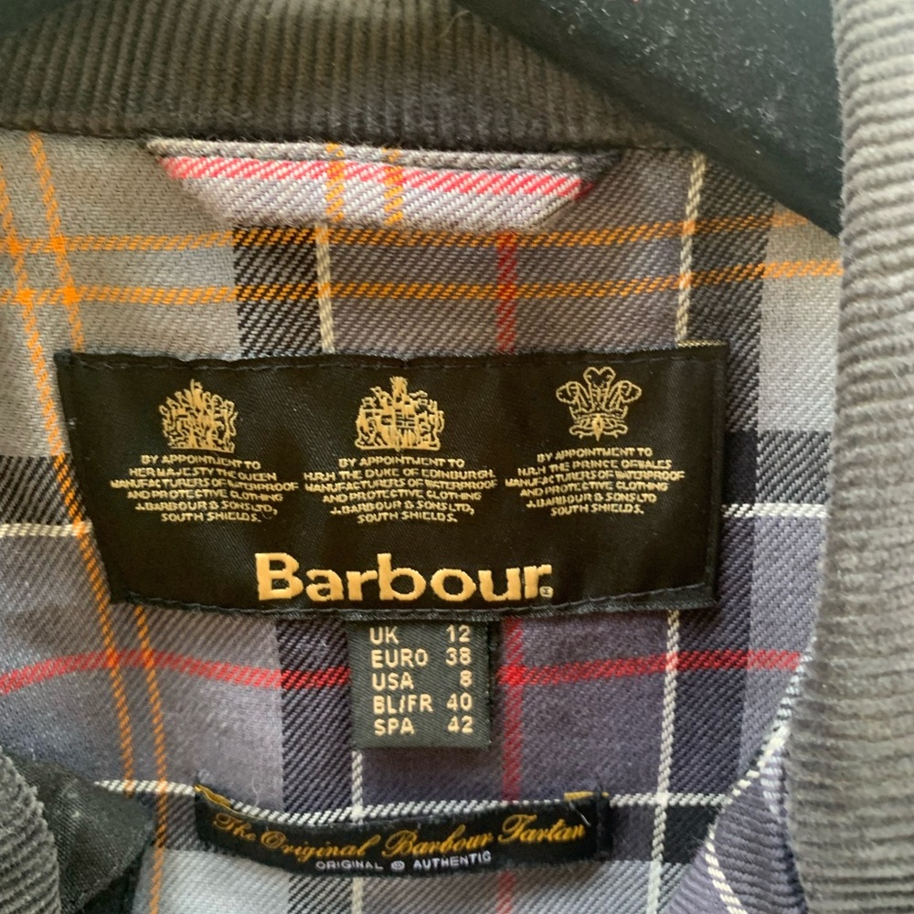 Barbour Black Utility Jacket with Tartan Lining and Corduroy Collar - Picture 6 of 14